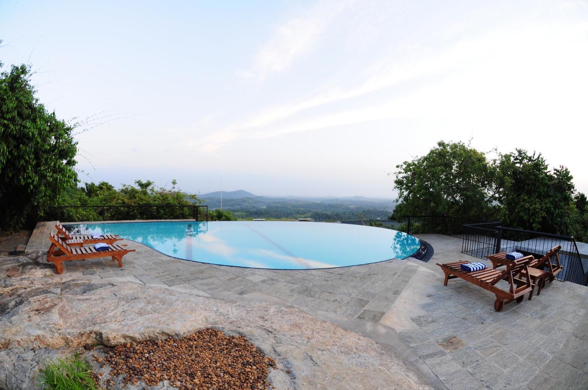 Kithul Kanda The Mountain Resort Padukka Ngoại thất bức ảnh